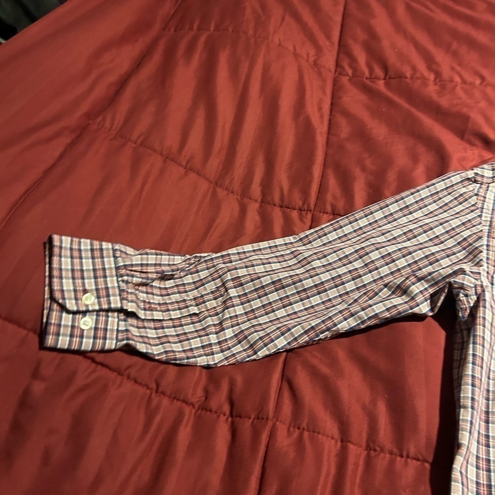Long sleeve button down IZOD shirt - Picture 6 of 8